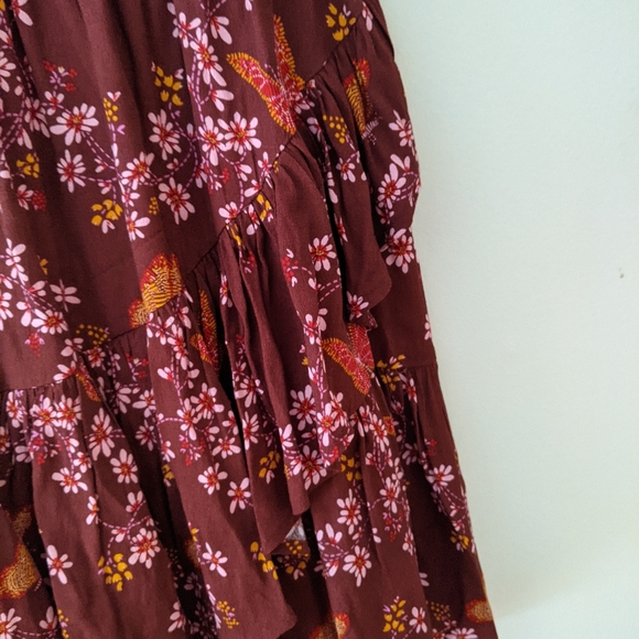 Lightweight Summer Floral Dress - Picture 4 of 5